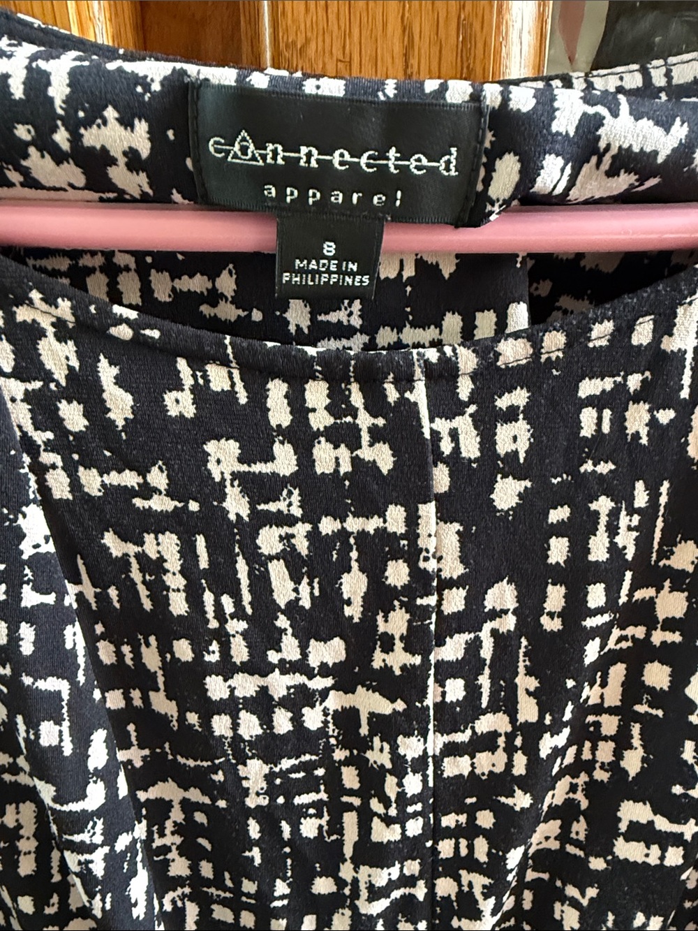 connected apparel Black & White Printed Sleeveless Midi Dress - Picture 2 of 3